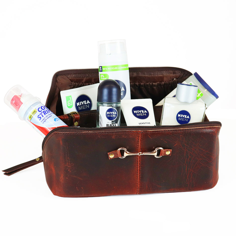 Personalised Snaffle Bit Leather Washbag