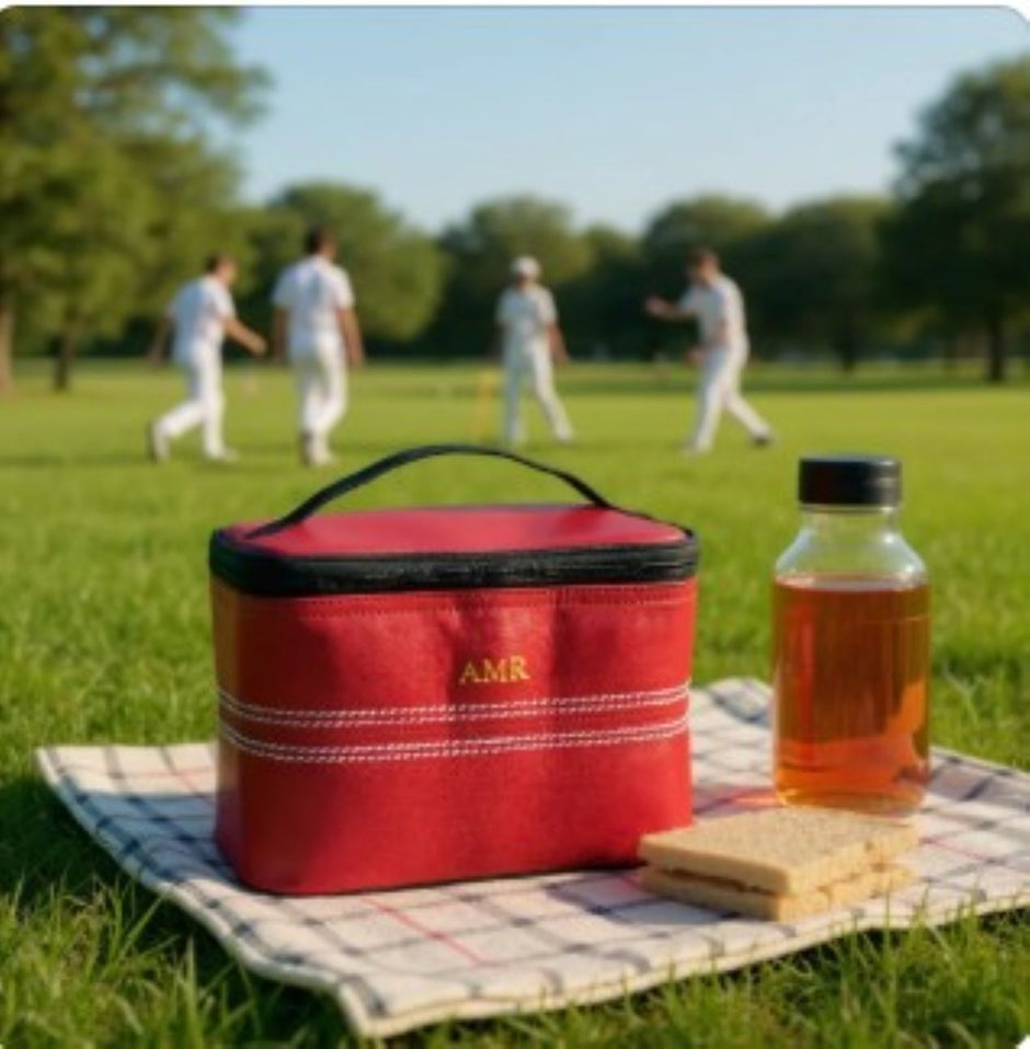 Personalised Red Cricket Insulated Lunch Bag