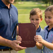 Luxury Personalised Golf Gift Set – PU Leather Golf Accessories Case – Father’s Day Gift for Dad Golfer