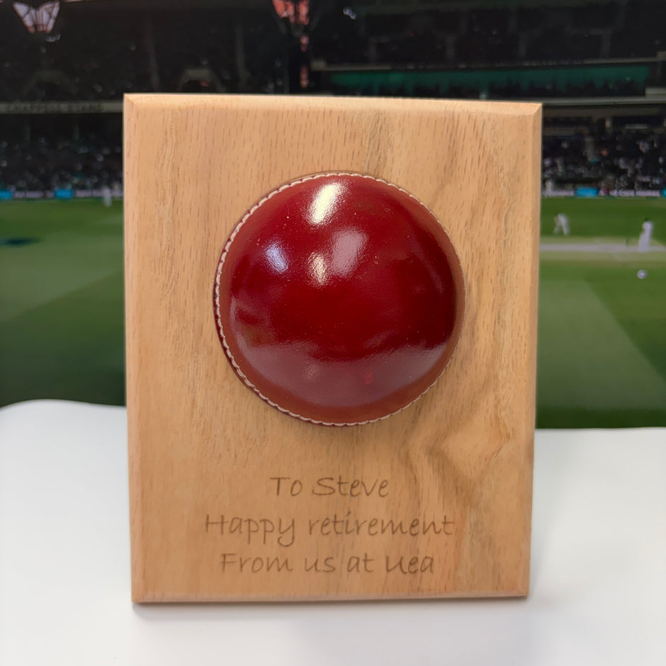Personalised Cricket Ball Gift On Solid Oak Plaque | Cricket Award | End Of Season Prize