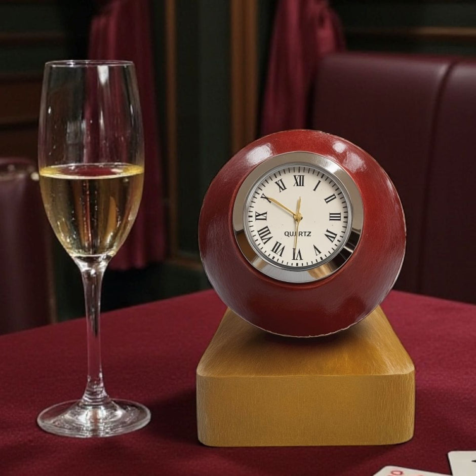 Personalised Cricket Clock – Handcrafted Gift for Cricket Fans