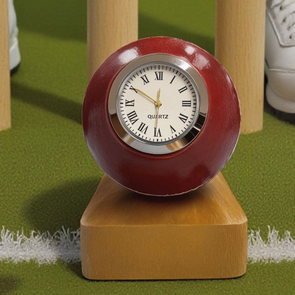 Personalised Cricket Clock – Handcrafted Gift for Cricket Fans